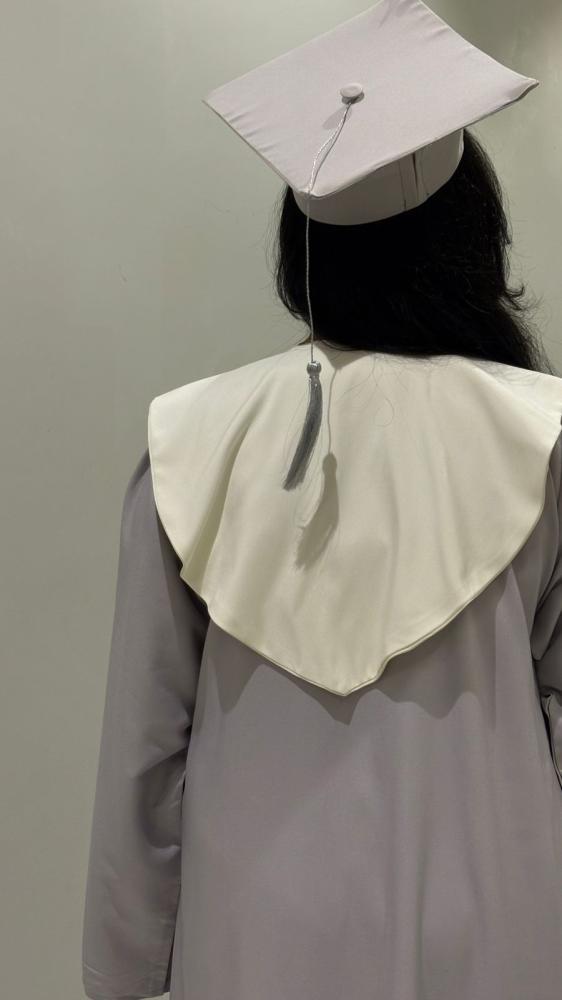 عبايات  تخرج 2026