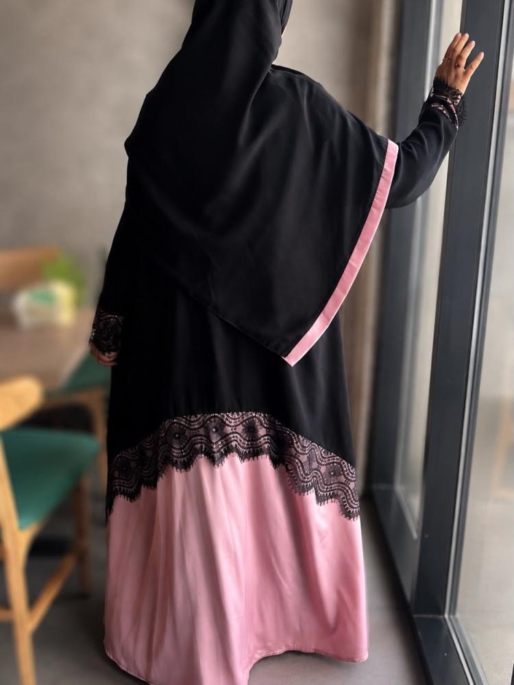 عباية سوداء دانتيل