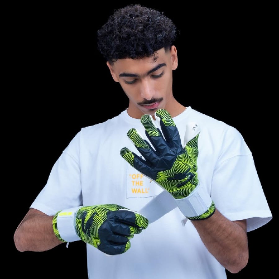 CONTROL GLOVE