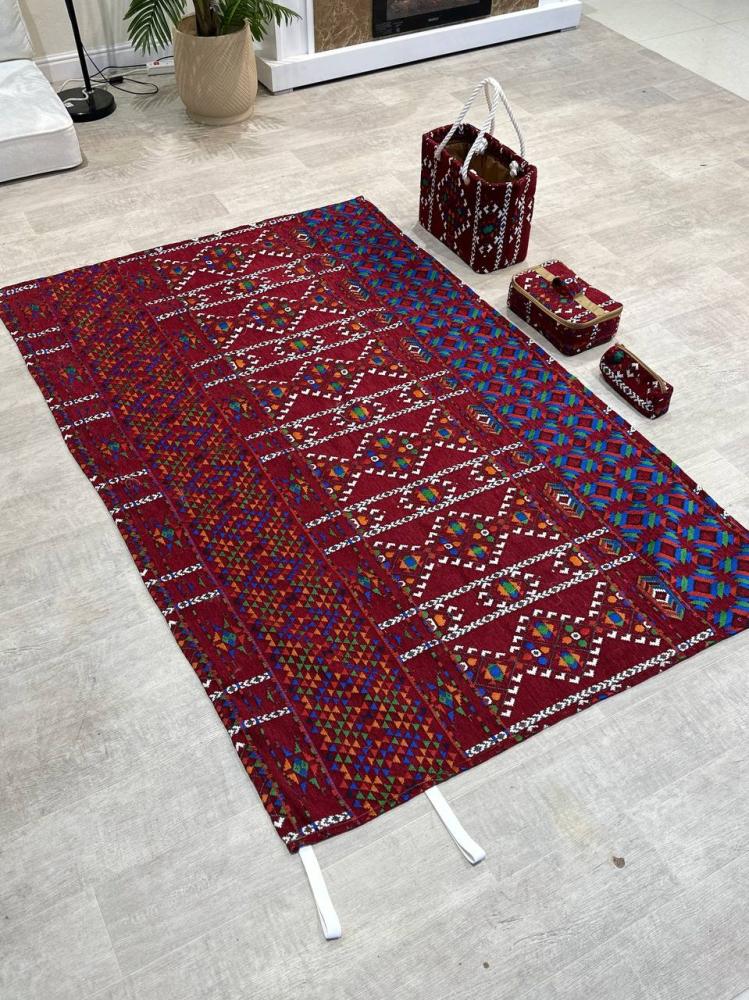 طقم تراثي مع شنطة