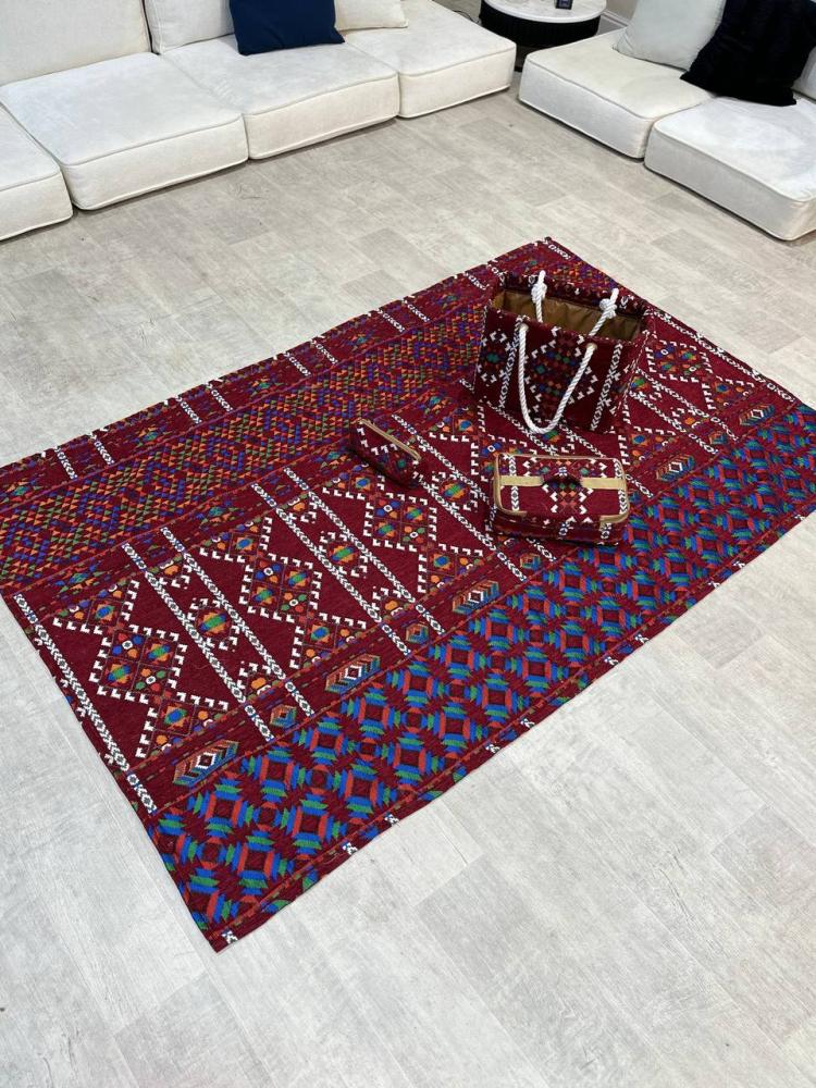 طقم تراثي مع شنطة