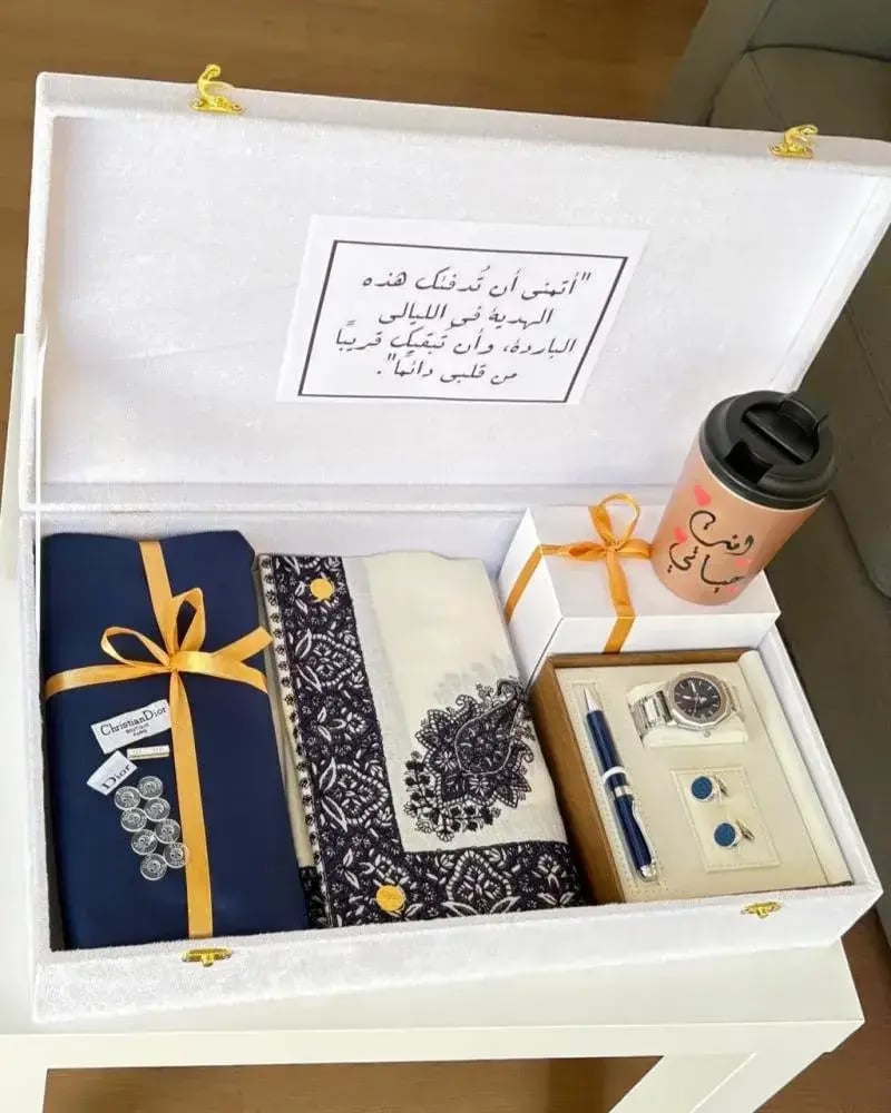 العرض الكشميري الحصري: طقم فخامة شتوي متكامل من جيفنشي
