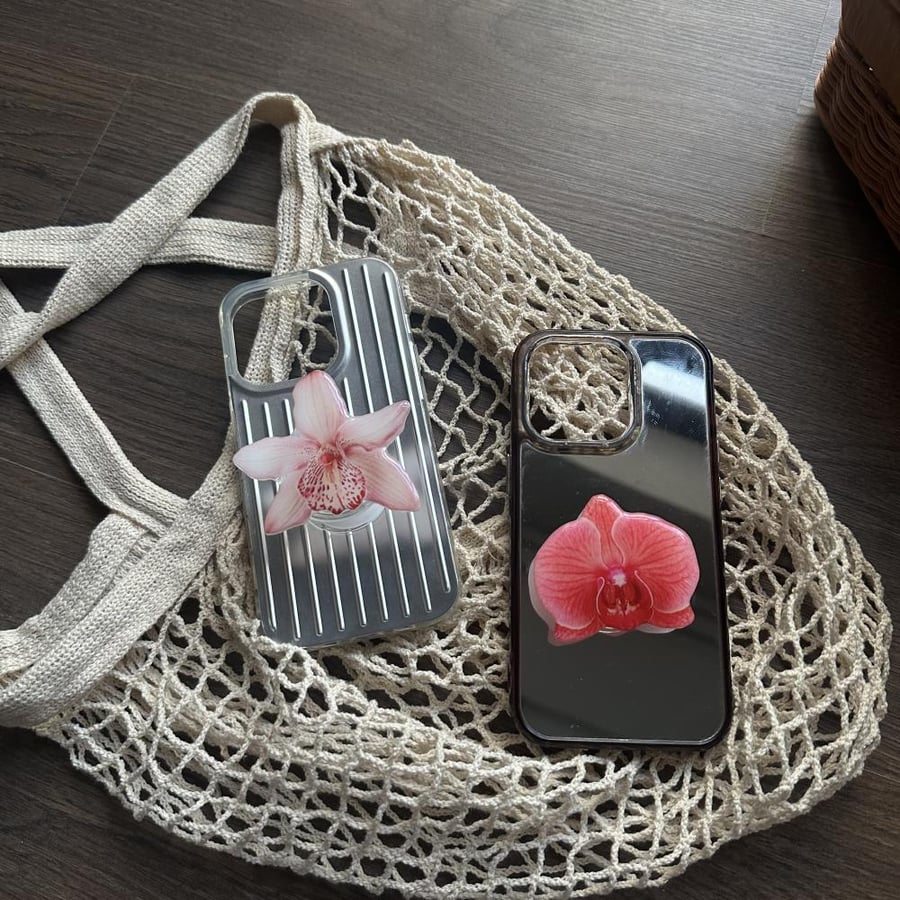 Orchid Pop sockets-A
