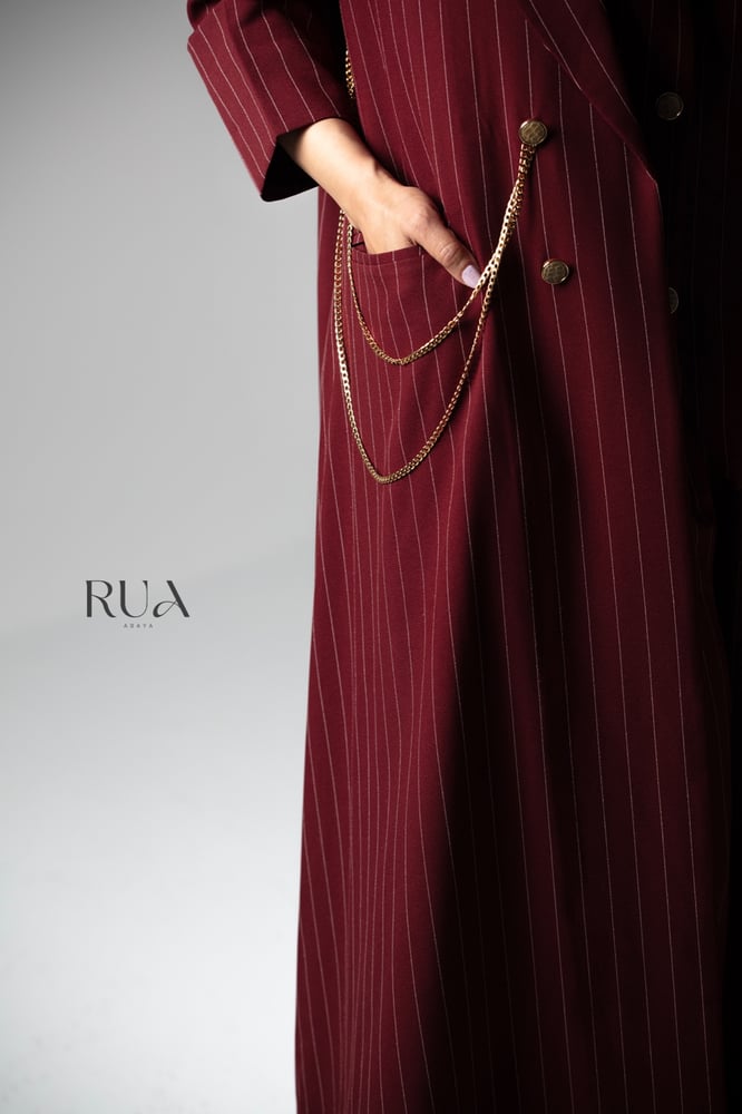 The Power Suit Abaya | عباية باور سوت