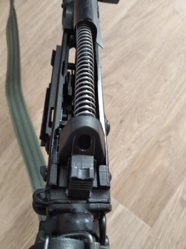 مخفف ارتداد رشاش و شميزر و شاخوفة و سيقا AK, AKM, AK47