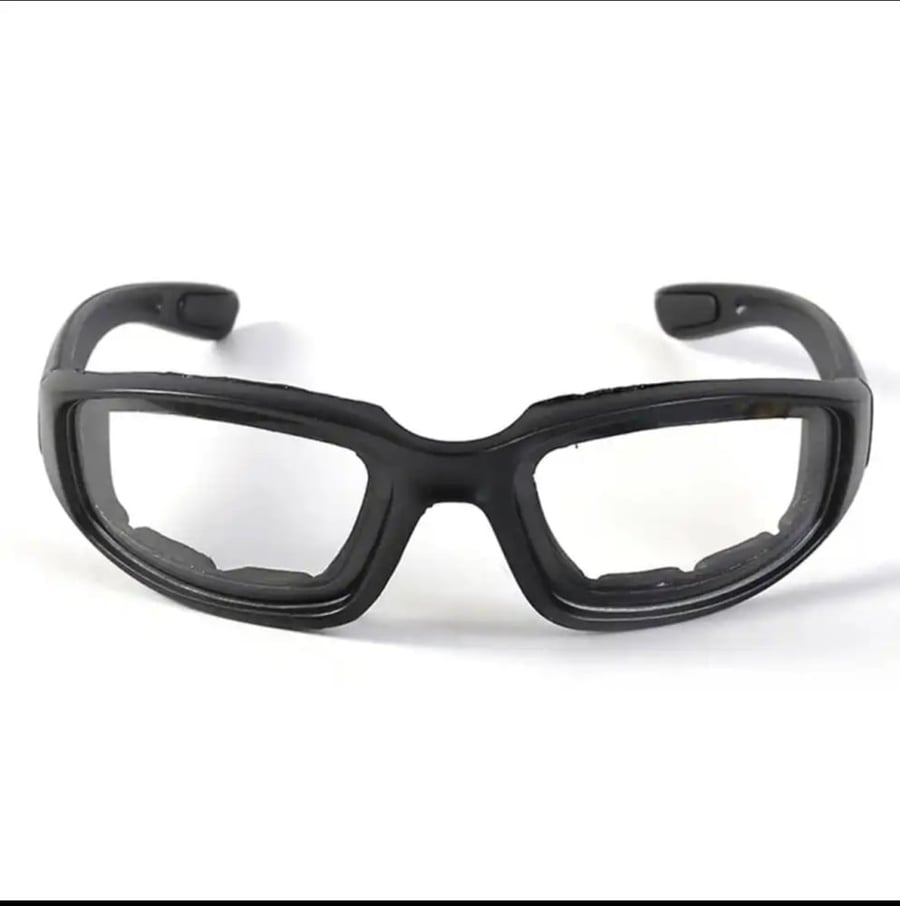 Eye protection glasses suitable for shooting or riding bicycles available with 3 different lenses