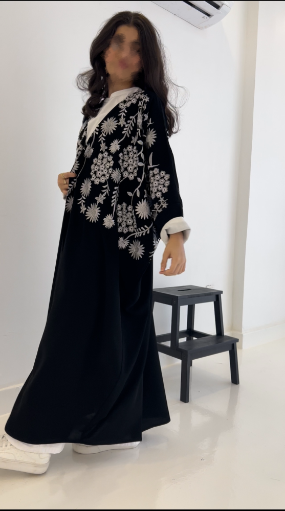 عباية بشت زهر
