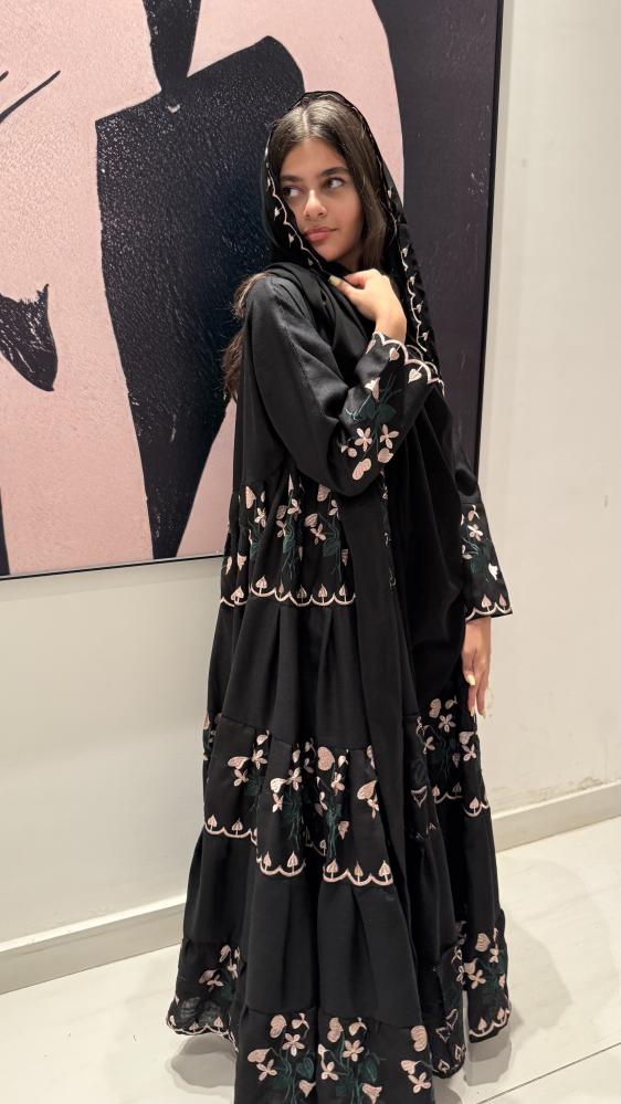 عباية سمر اسود