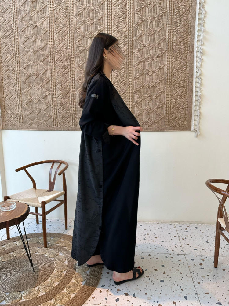عباية بياقة
