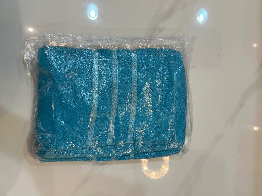 مناشف