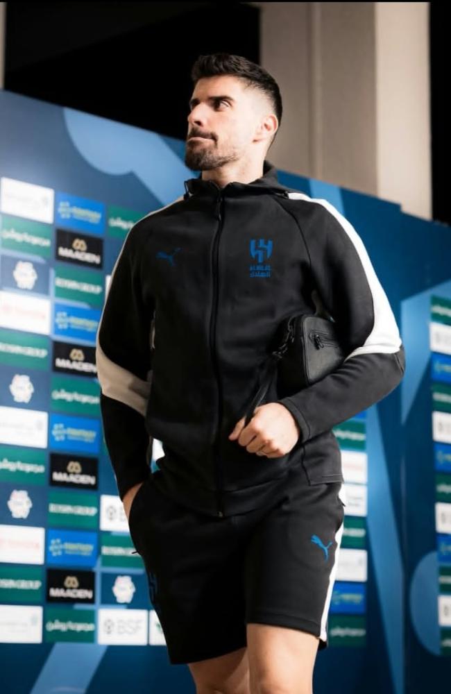 طقم سفر نادي الهلال السعودي 2025-2026 أسود