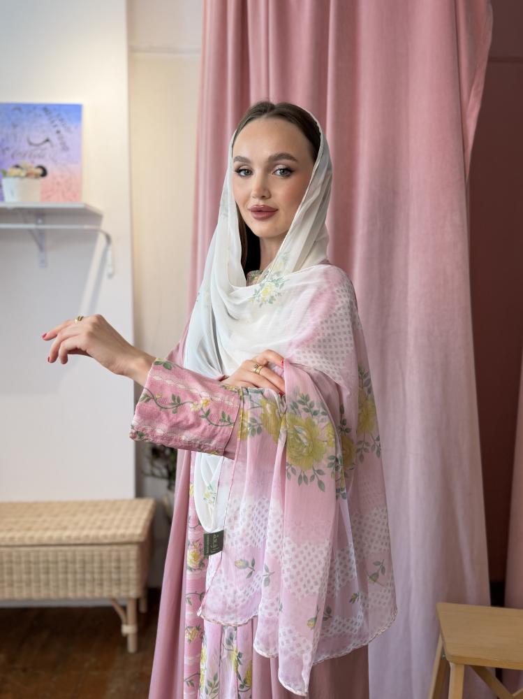 طقم إيدن عباية وثوب - روزا Rosa