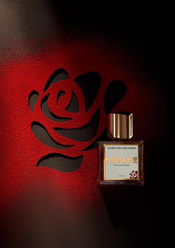 عطر نيشاني ثورنز بيكوم روزز اكسترايت دي بارفيوم 100 مل Thorns Become Roses Nishane