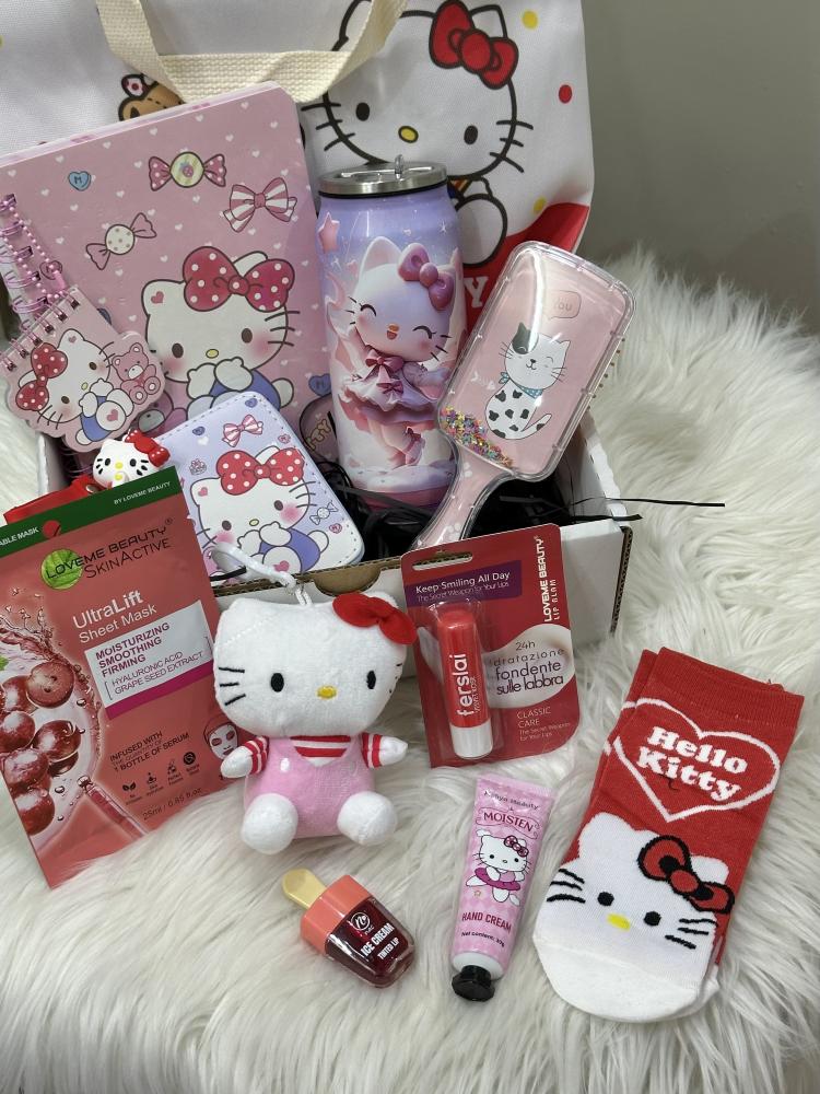 Hello Kitty box