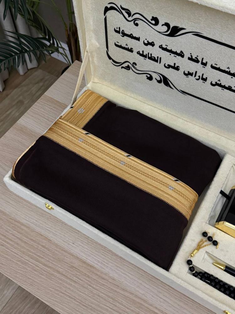 Royal gift box with a fur coat and a leather notebook designed upon request