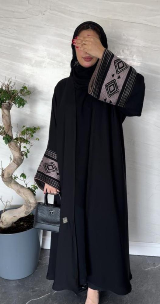 عباية ميعاد الاكثر فخامة