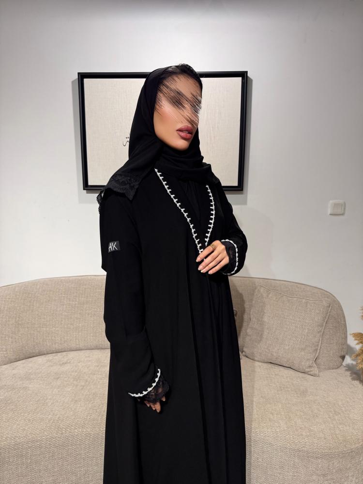 F34