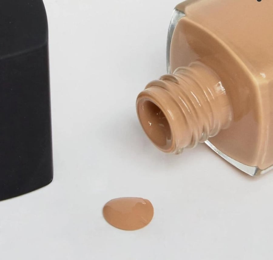 NARS Sheer Glow Foundation - Punjab