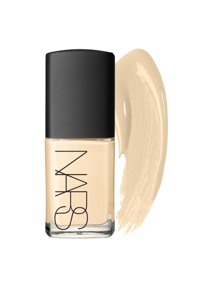 NARS Sheer Glow Foundation - Punjab
