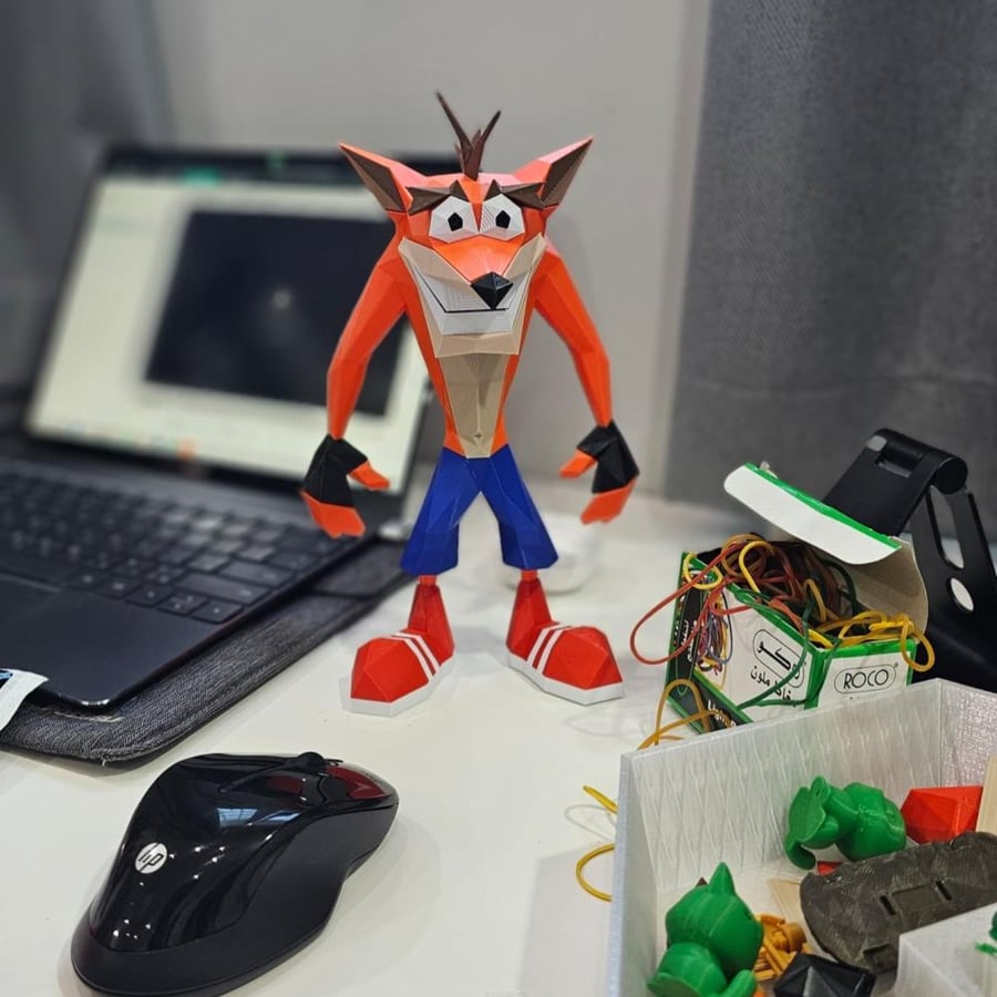 Crash bandicoot مجسم كراش