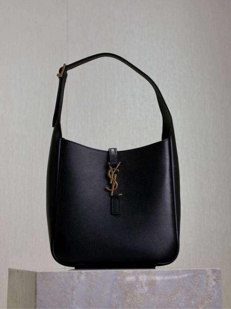 Saint Laurent _ Medium