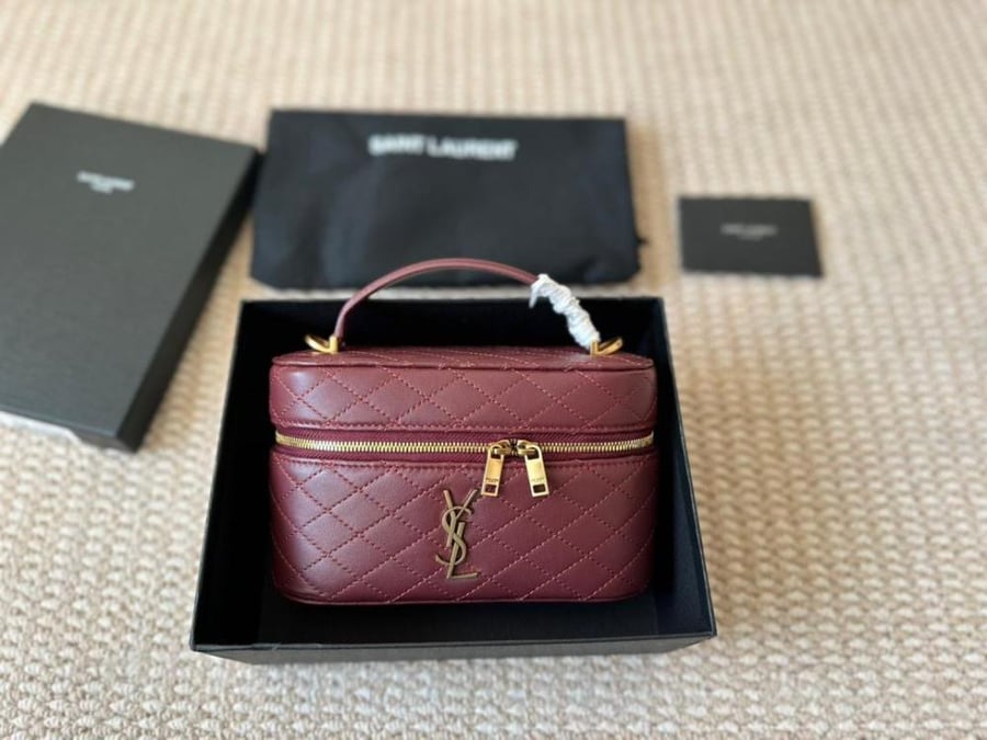 GABY VANITY BAG IN LAMBSKIN
