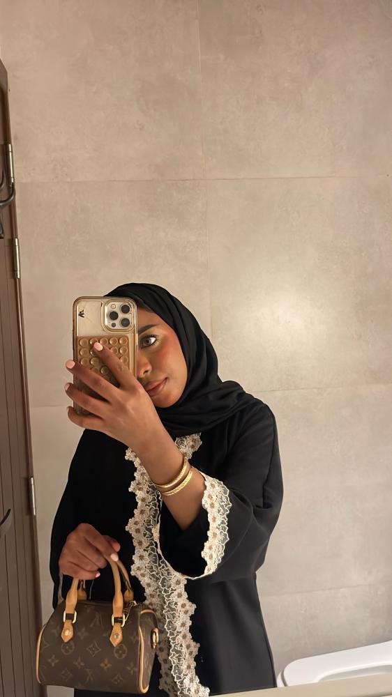 عباية ورد