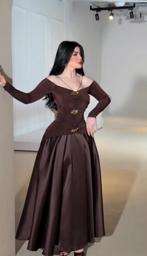 الفستان
