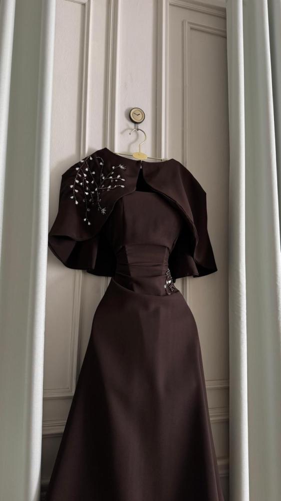 Elegant evening dress, not traditional, RA1305
