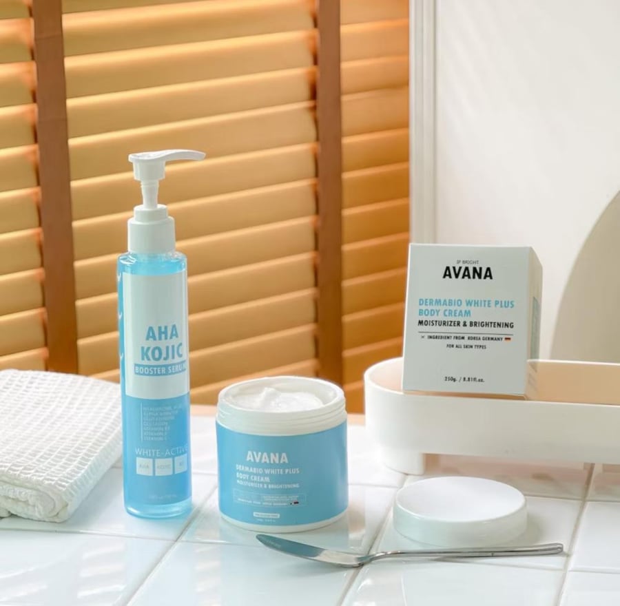 مجموعة أفانا لتفتيح الجسم – تفتيح، ترطيب وتجديد الخلايا Avana Clear Skin Set