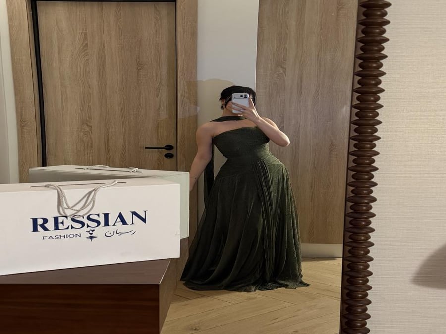 فستان حب السكر كلوش كسرات بشال زيتي