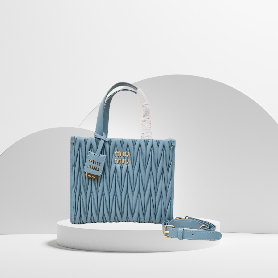 Textured Bag with Detachable Strap