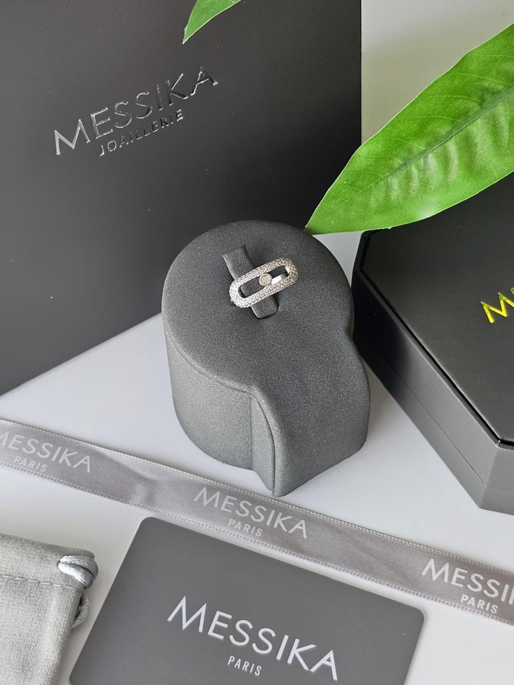 Messika ring