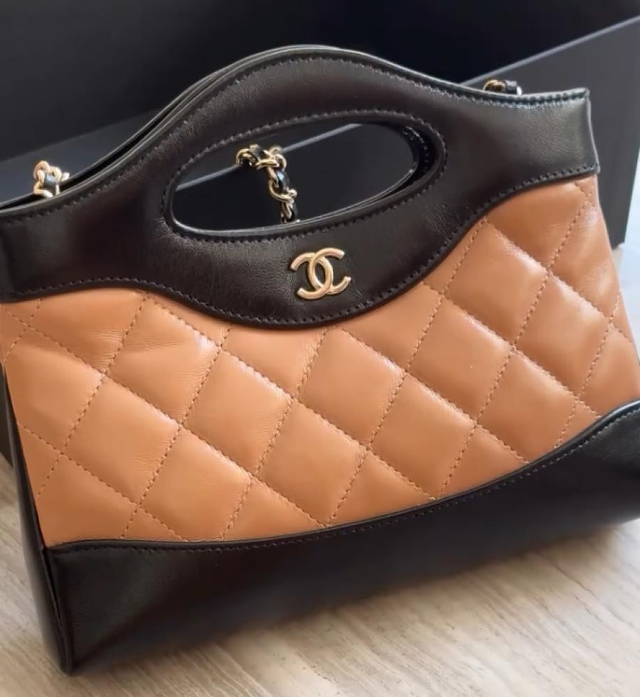 Chanel 31 Mini Shopping Bag in Shiny Lambskin شنطةشانيل بيج أسود ميني
