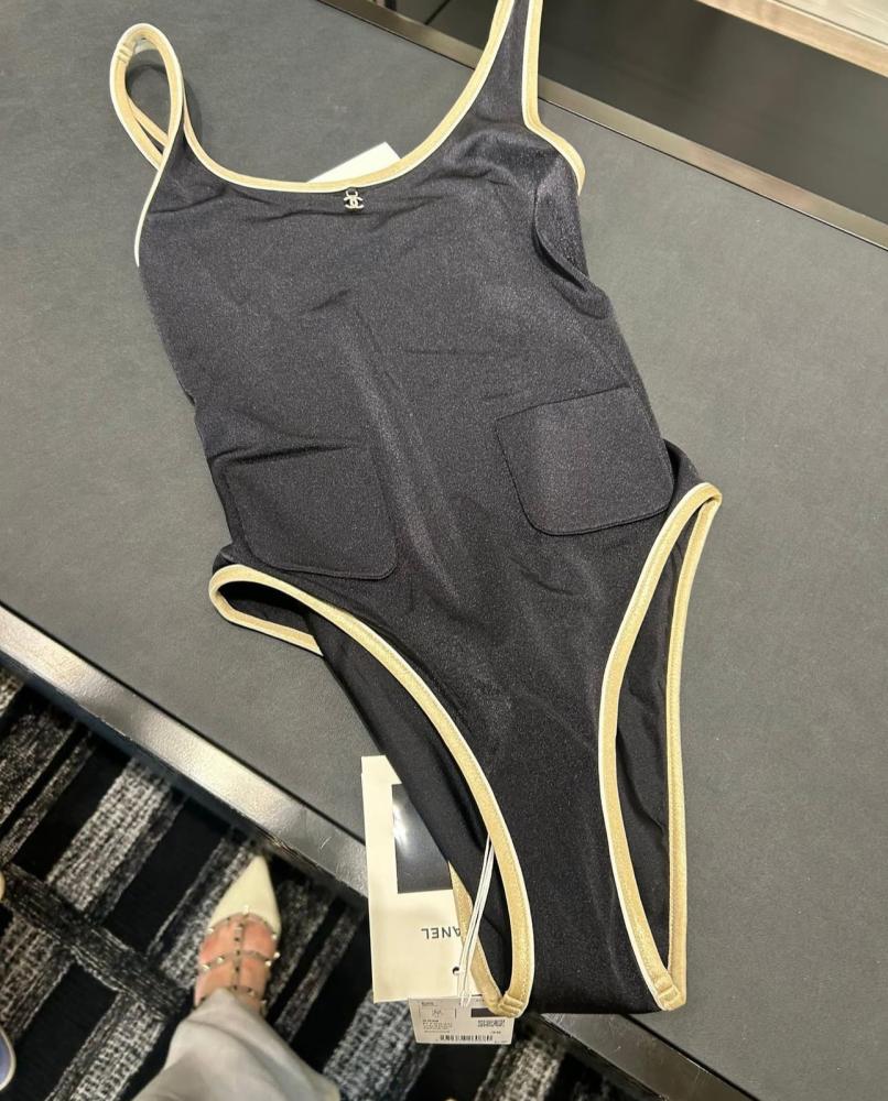 مايوه شانيل كوكو بيتش  2025 Chanel Coco Beach Swimsuit