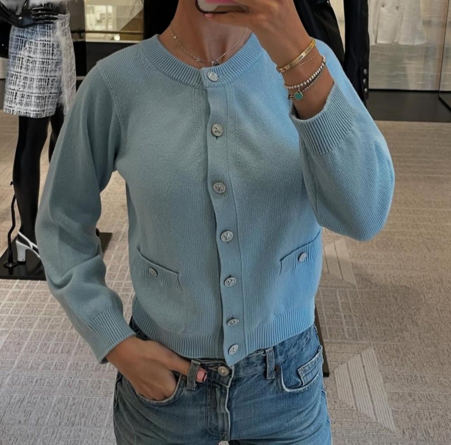 Chanel blue black lines cashmere cardigan شانيل  كارديجان كشمير أزرق