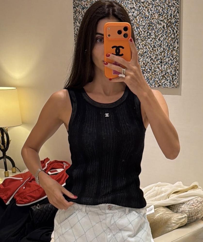 2026 black CHANEL COCO BEACH TANK TOP قميص شانيل تانك أسود