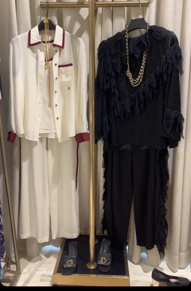 2026 بلوزة شانيل رسمية أصفر فاتح برغندي Chanel Yellow Burgundy blouse