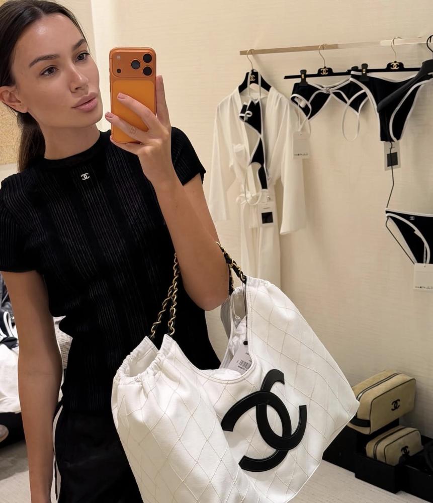 2026 black CHANEL COCO BEACH shirt TOP قميص شانيل أسود شيرت
