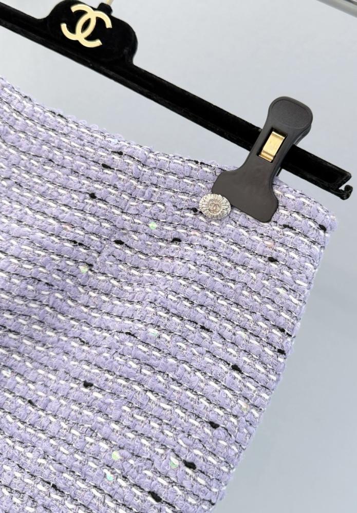 شانيل تنورة تويد ترتر tweed Sequins Lilac Chanel Cruise skirt 2026