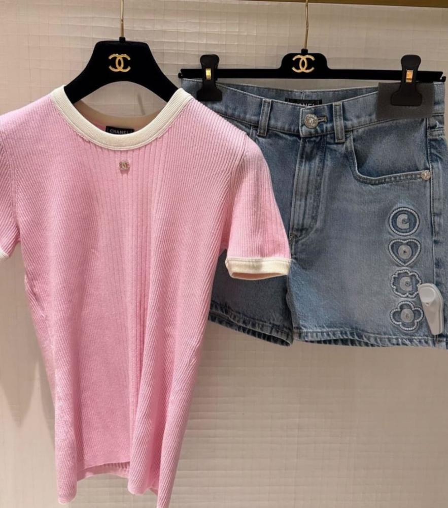 شورت شانيل دينم  شاطئ كوكو بيتش أزرق 2025 Chanel Coco Beach shorts
