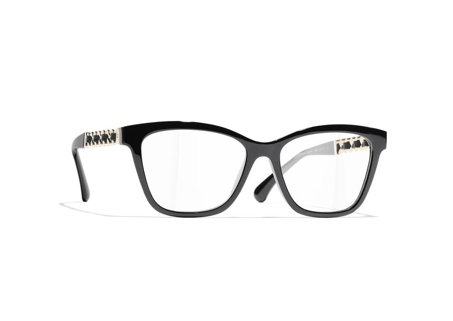 CHANEL SQUARE EYEGLASSES نظارات شانيل طبية بإطار مربع