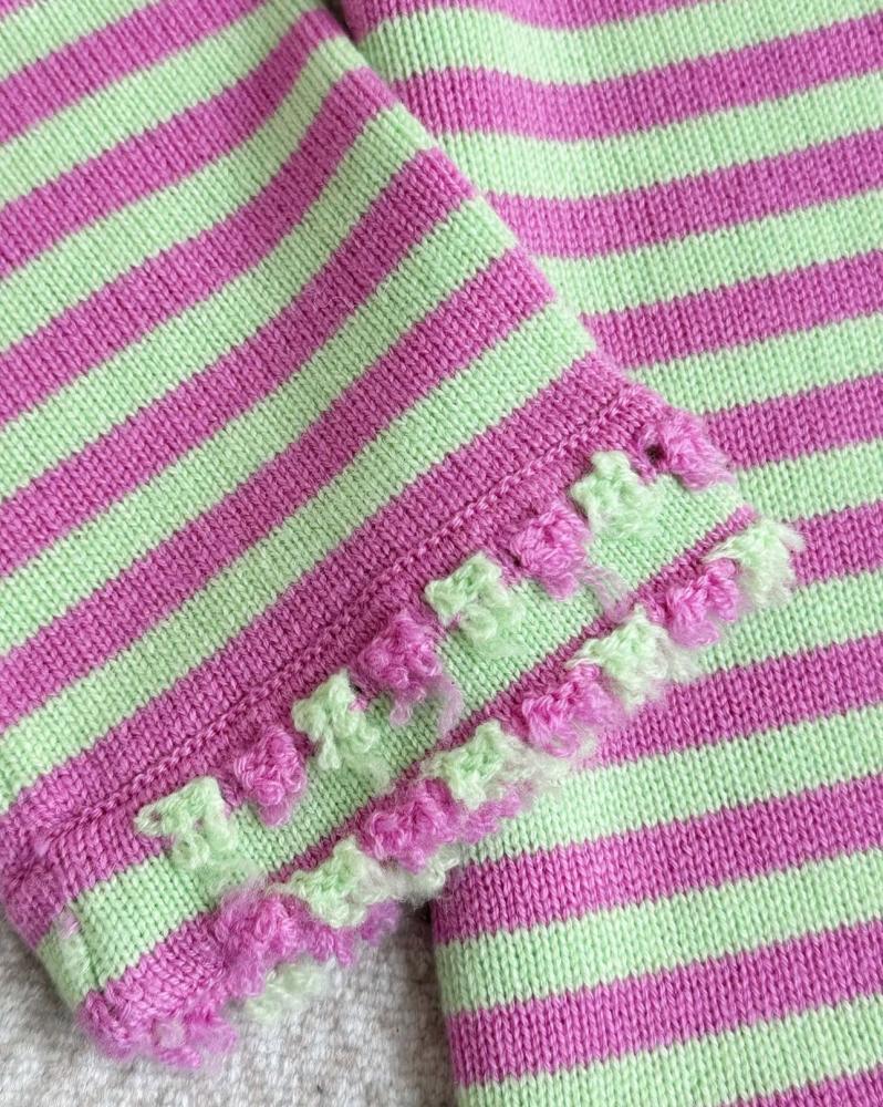 CHANEL PINK CARDIGAN 2025 كارديغان شانيل كشمير وردي أخضر فاتح مخطط