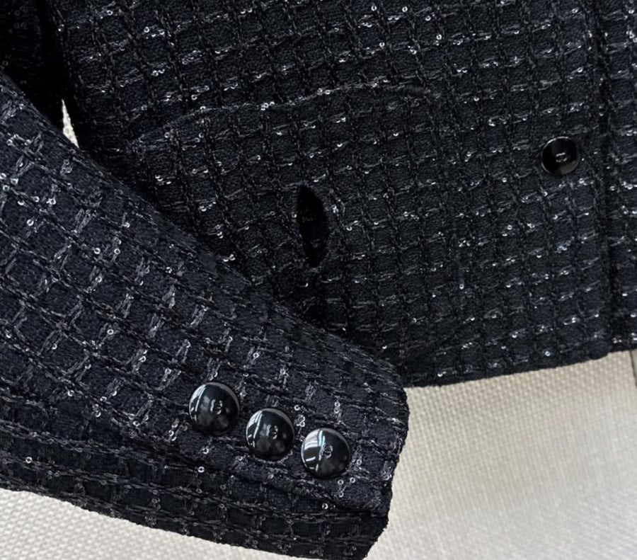 CHANEL BLACK TWEED JACKET 2026 سترة شانيل جاكيت تويد براق أسود