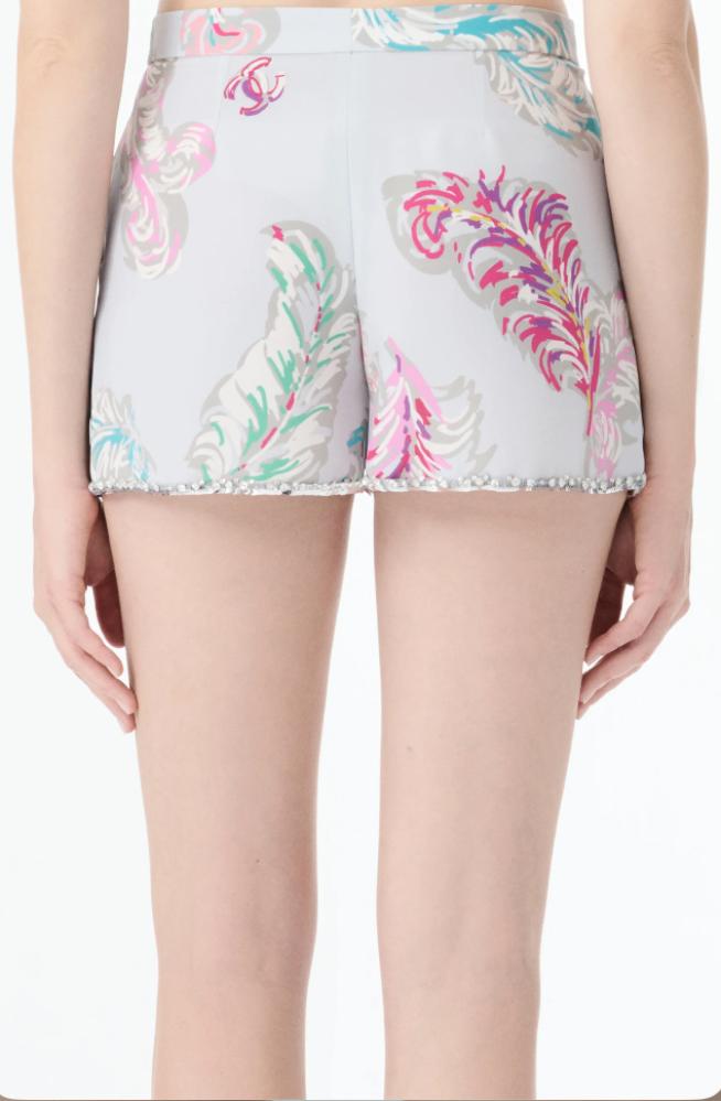 CHANEL SILK PRINTED SHORTS 2025  شورت شانيل حرير مطبوع مطرز