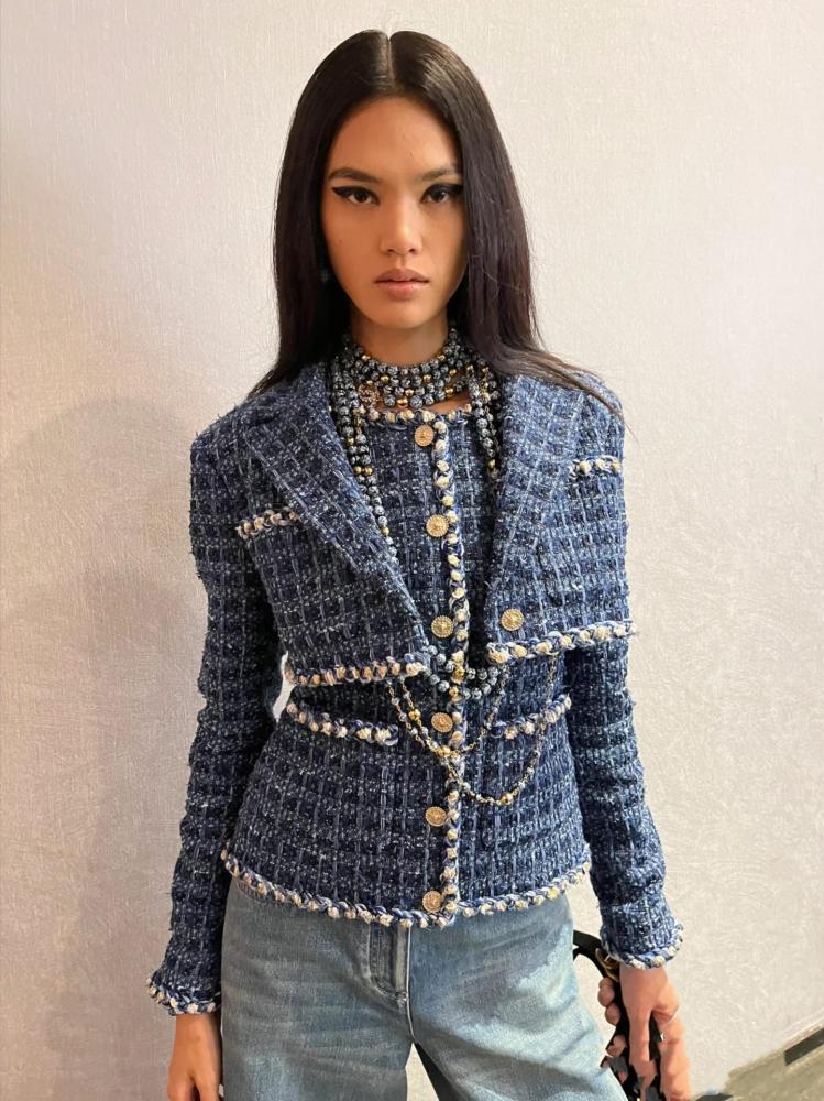 2025 Chanel tweed jacket  سترة شانيل جاكيت تويد كحلي