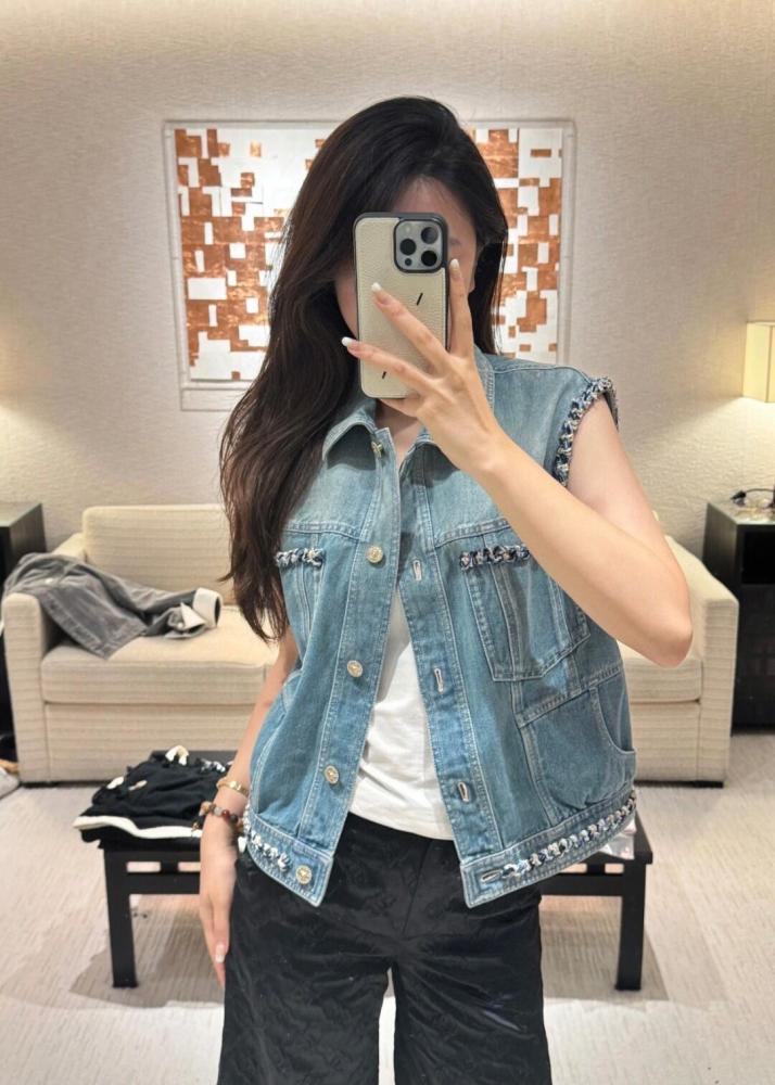 2025 جيليه شانيل دينم أزرق جاكيت CHANEL Blue Denim jacket vest
