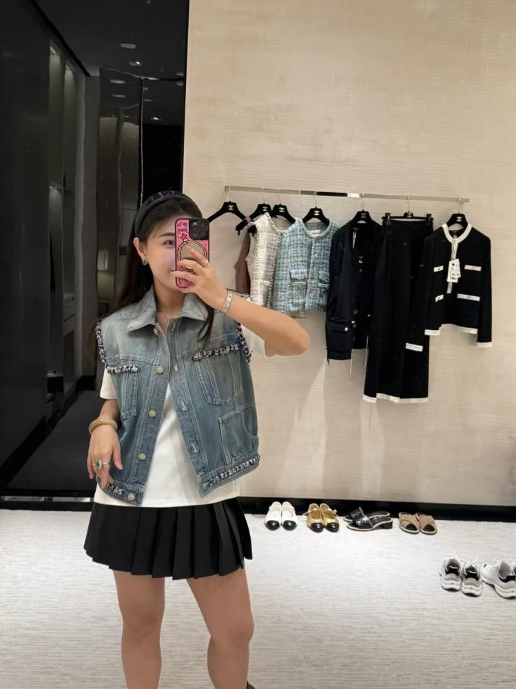 2025 جيليه شانيل دينم أزرق جاكيت CHANEL Blue Denim jacket vest