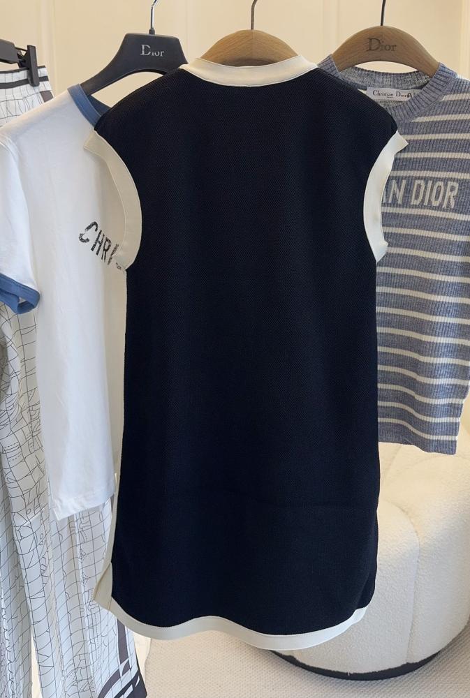 2025 فستان ديور ديوريفيرا أسود نجمة  Dior Dioriviera dress stars