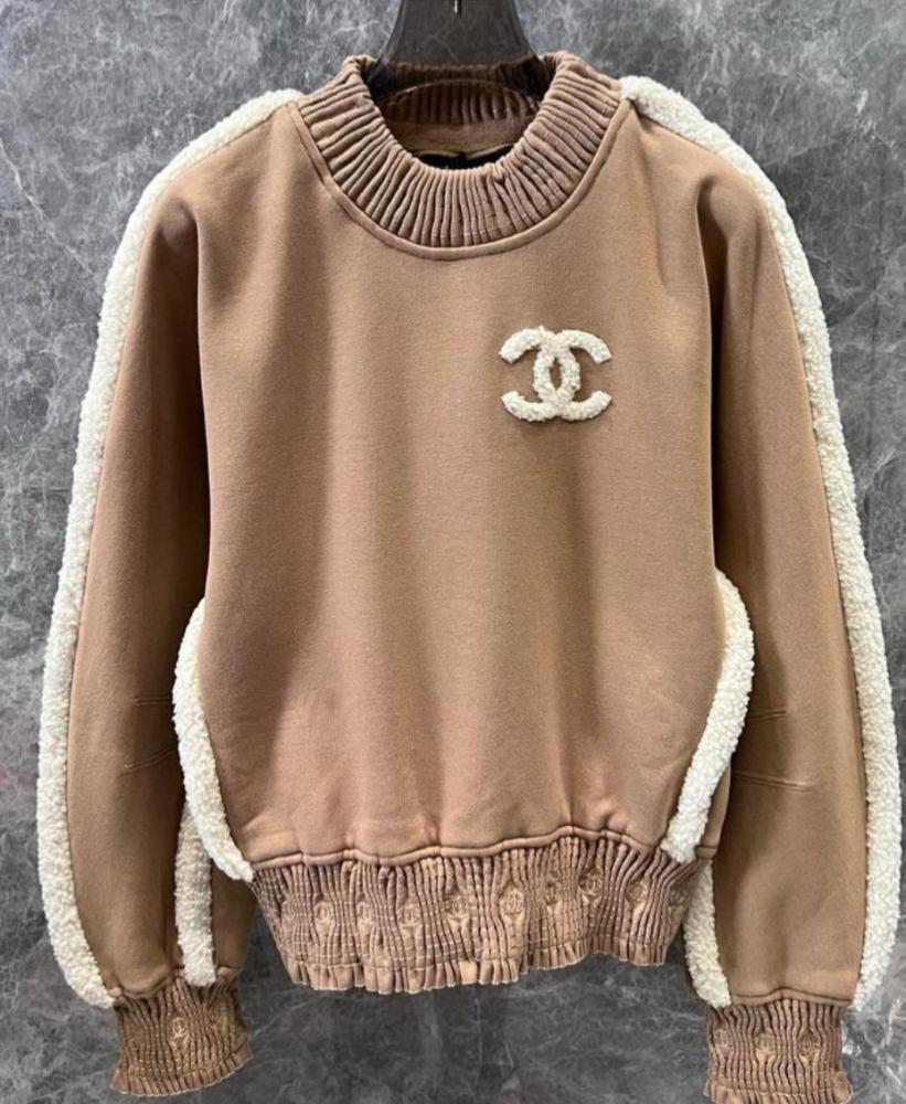 بلوفر شانيل شتوي بني 2024 CHANEL COCO NEIGE PULLOVER